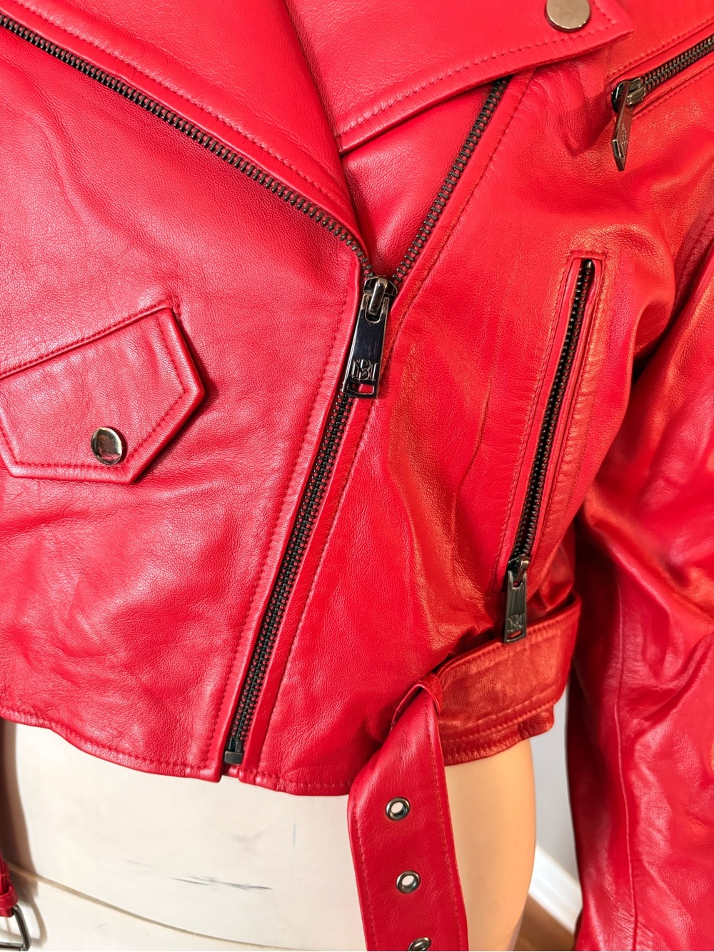 Badgley Mischka Red Cropped Leather Moto Jacket - Picture 3 of 9
